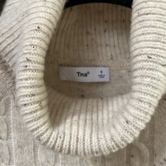 TNA Leonie cashwool turtleneck - Picture 3 of 8